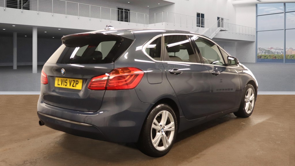 Used BMW 2 Series 2015 for sale - 77576587: Photo 2
