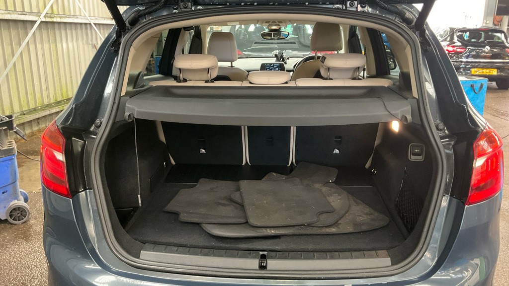 Used BMW 2 Series 2015 for sale - 77576587: Photo 4