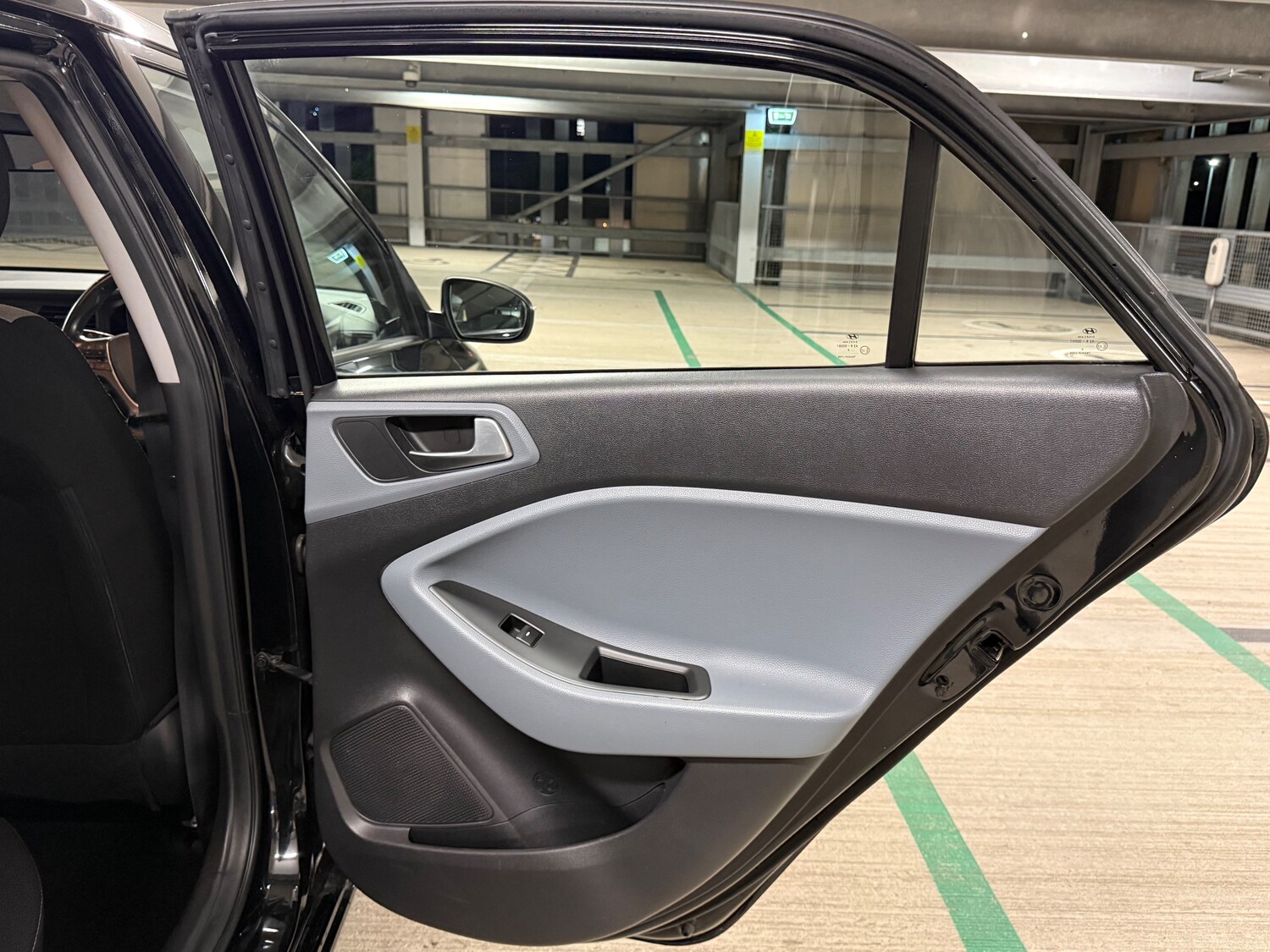 Used Hyundai i20 2016 for sale - 78187360: Photo 28