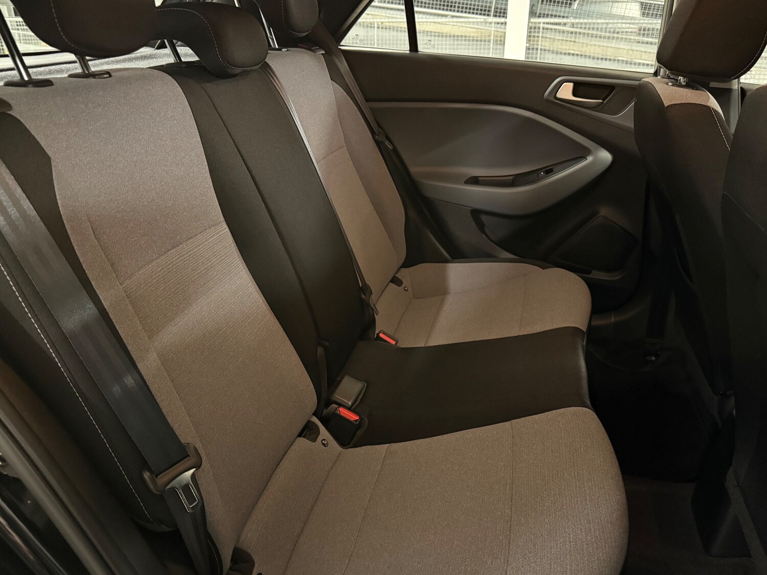 Used Hyundai i20 2016 for sale - 78187360: Photo 31