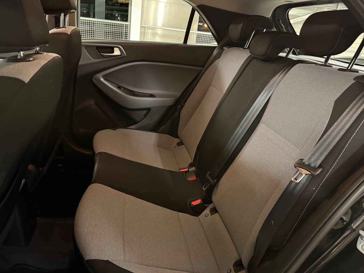 Used Hyundai i20 2016 for sale - 78187360: Photo 35