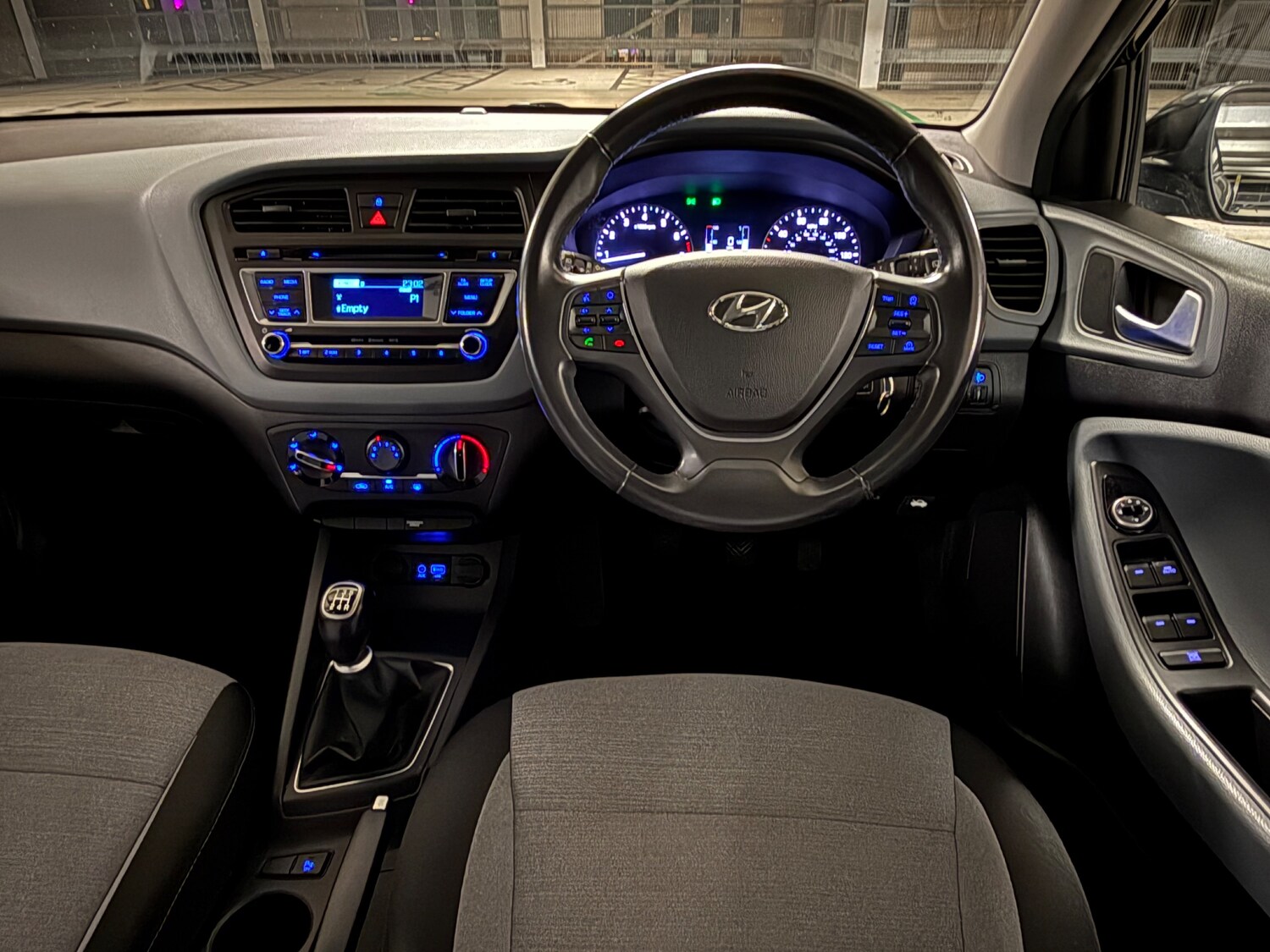 Used Hyundai i20 2016 for sale - 78187360: Photo 42