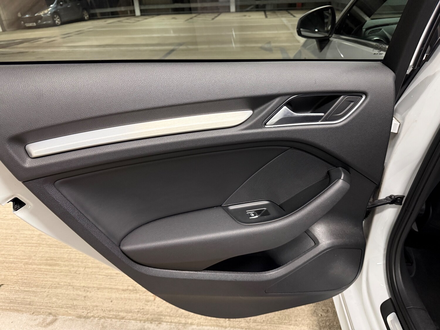 Used Audi A3 2014 for sale - 77576562: Photo 32