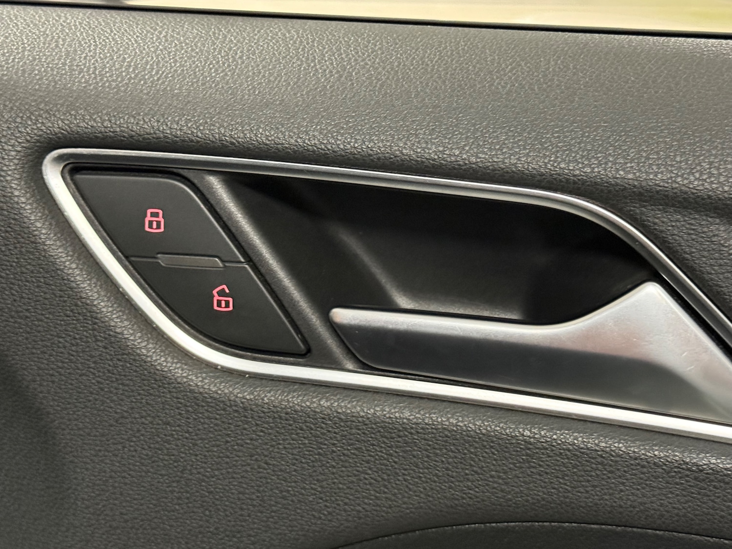 Used Audi A3 2014 for sale - 77576562: Photo 45