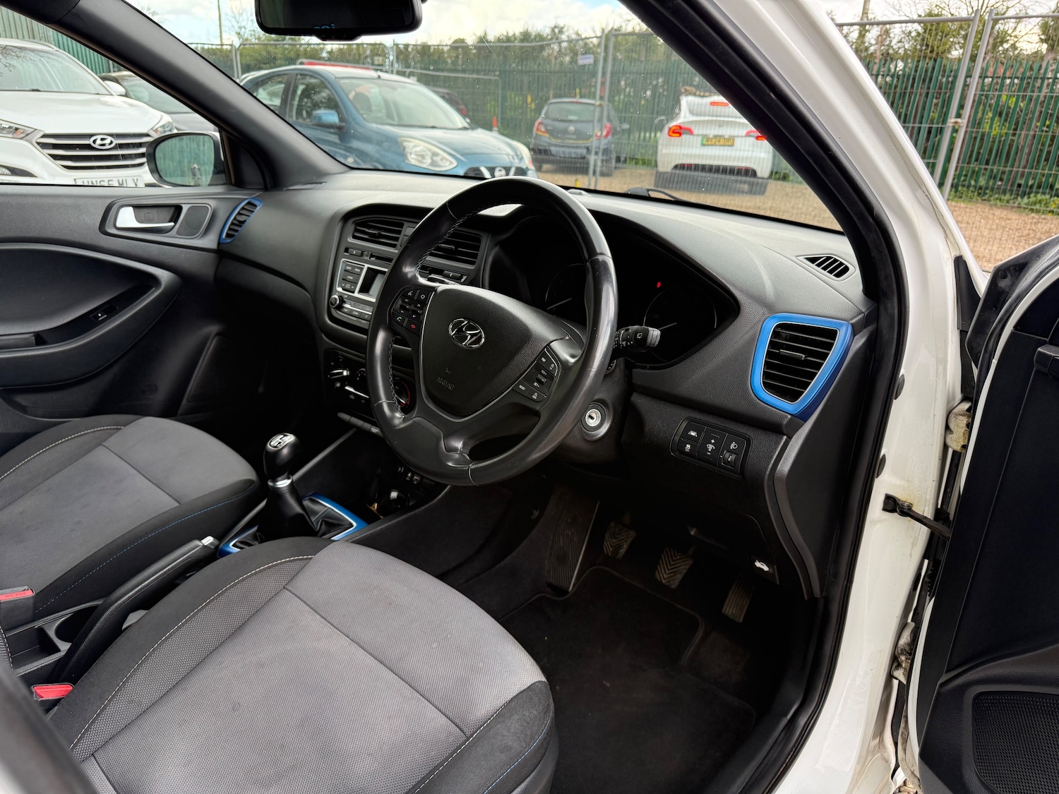 Used Hyundai i20 2016 for sale - 78213368: Photo 16