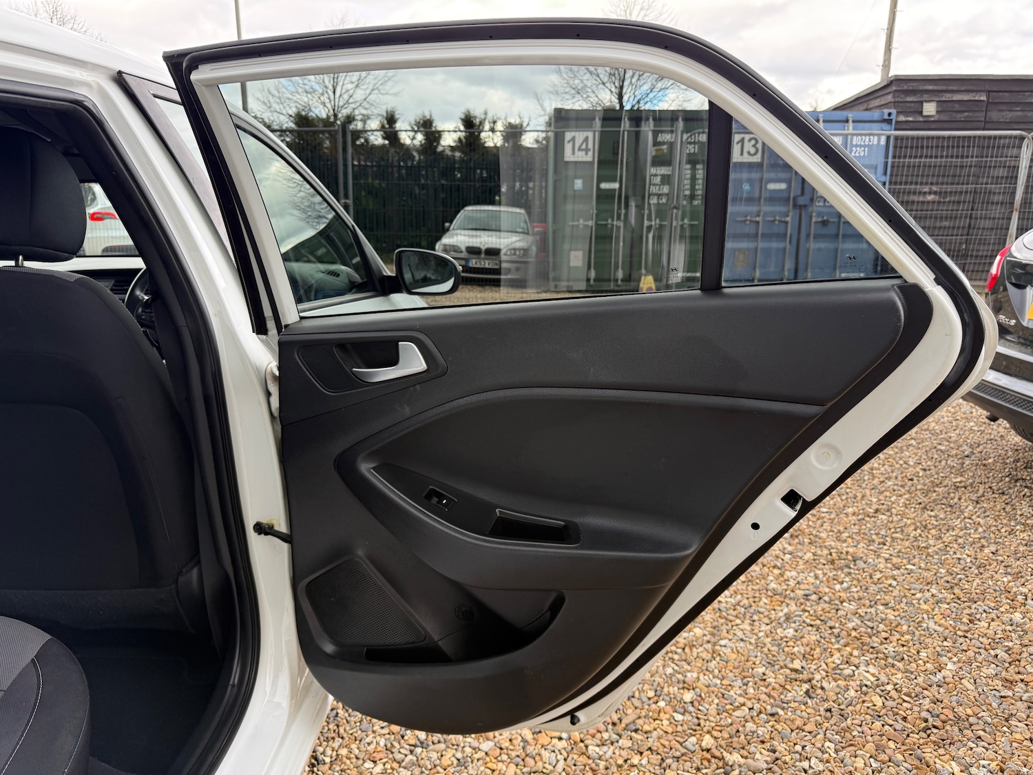 Used Hyundai i20 2016 for sale - 78213368: Photo 20