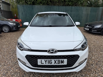 Used Hyundai i20 2016 for sale - 78213368: Photo