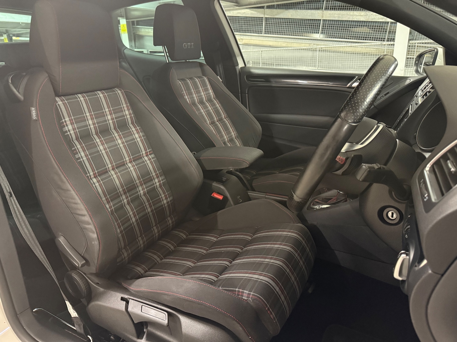 Used Volkswagen Golf 2011 for sale - 78022375: Photo 21