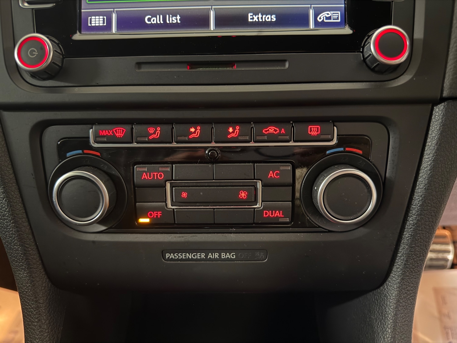 Used Volkswagen Golf 2011 for sale - 78022375: Photo 40