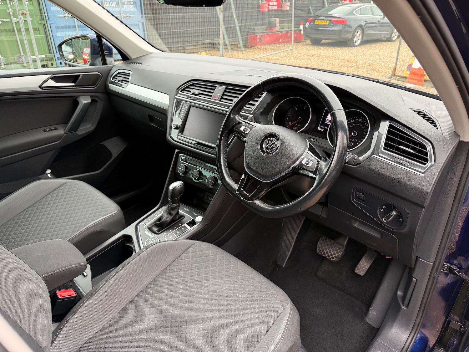 Used Volkswagen Tiguan 2017 for sale - 77593293: Photo 17