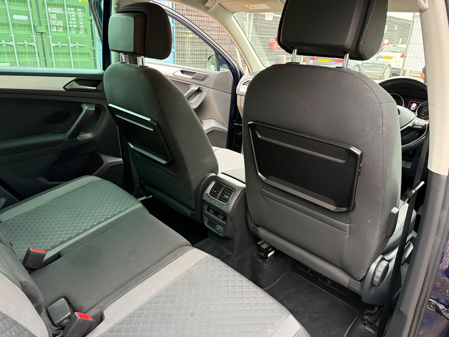 Used Volkswagen Tiguan 2017 for sale - 77593293: Photo 24