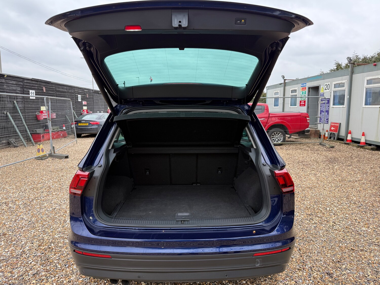 Used Volkswagen Tiguan 2017 for sale - 77593293: Photo 26