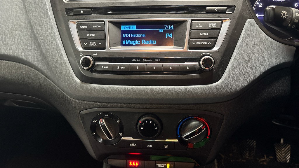 Used Hyundai i20 2016 for sale - 77576571: Photo 11