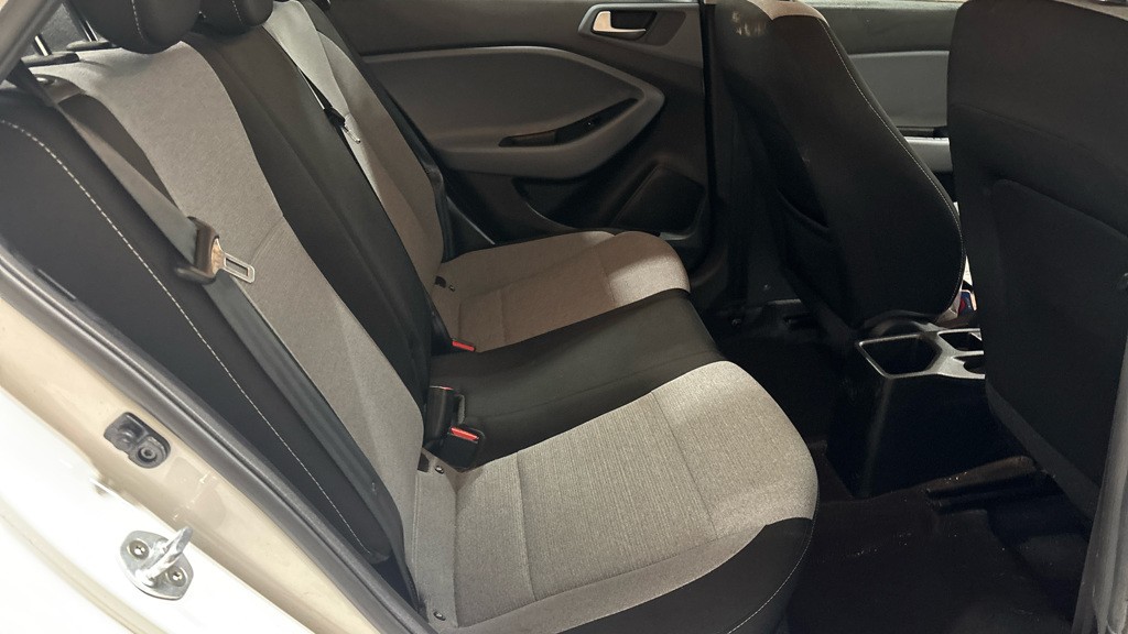 Used Hyundai i20 2016 for sale - 77576571: Photo 8