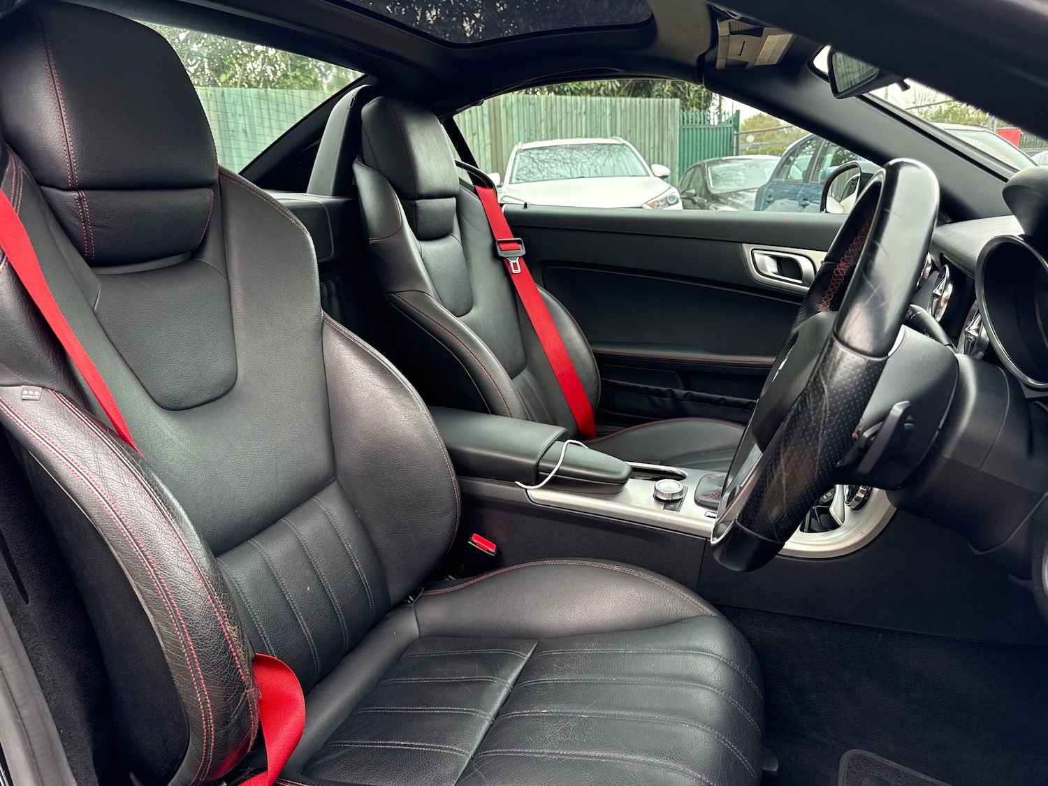 Used Mercedes-Benz SLK 2011 for sale - 78134831: Photo 18