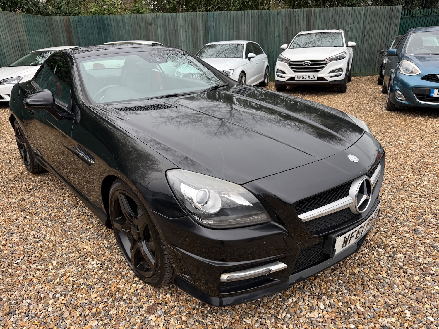 Used Mercedes-Benz SLK 2011 for sale - 78134831: Photo 2