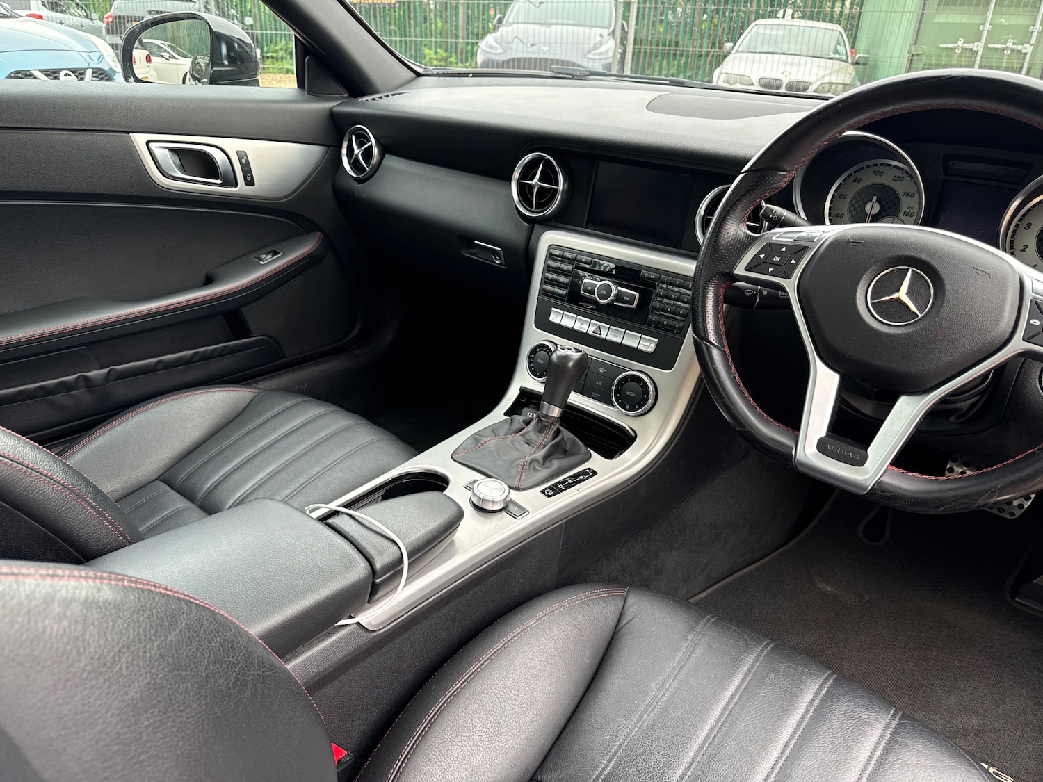 Used Mercedes-Benz SLK 2011 for sale - 78134831: Photo 21
