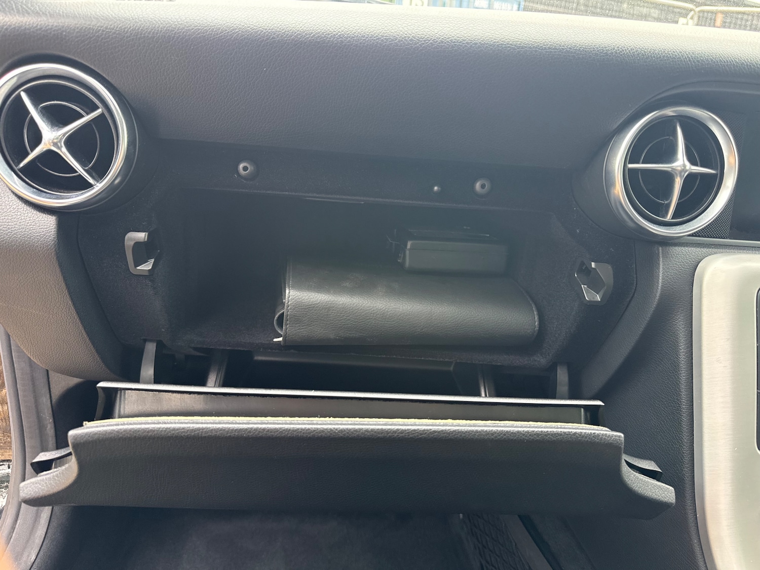 Used Mercedes-Benz SLK 2011 for sale - 78134831: Photo 32