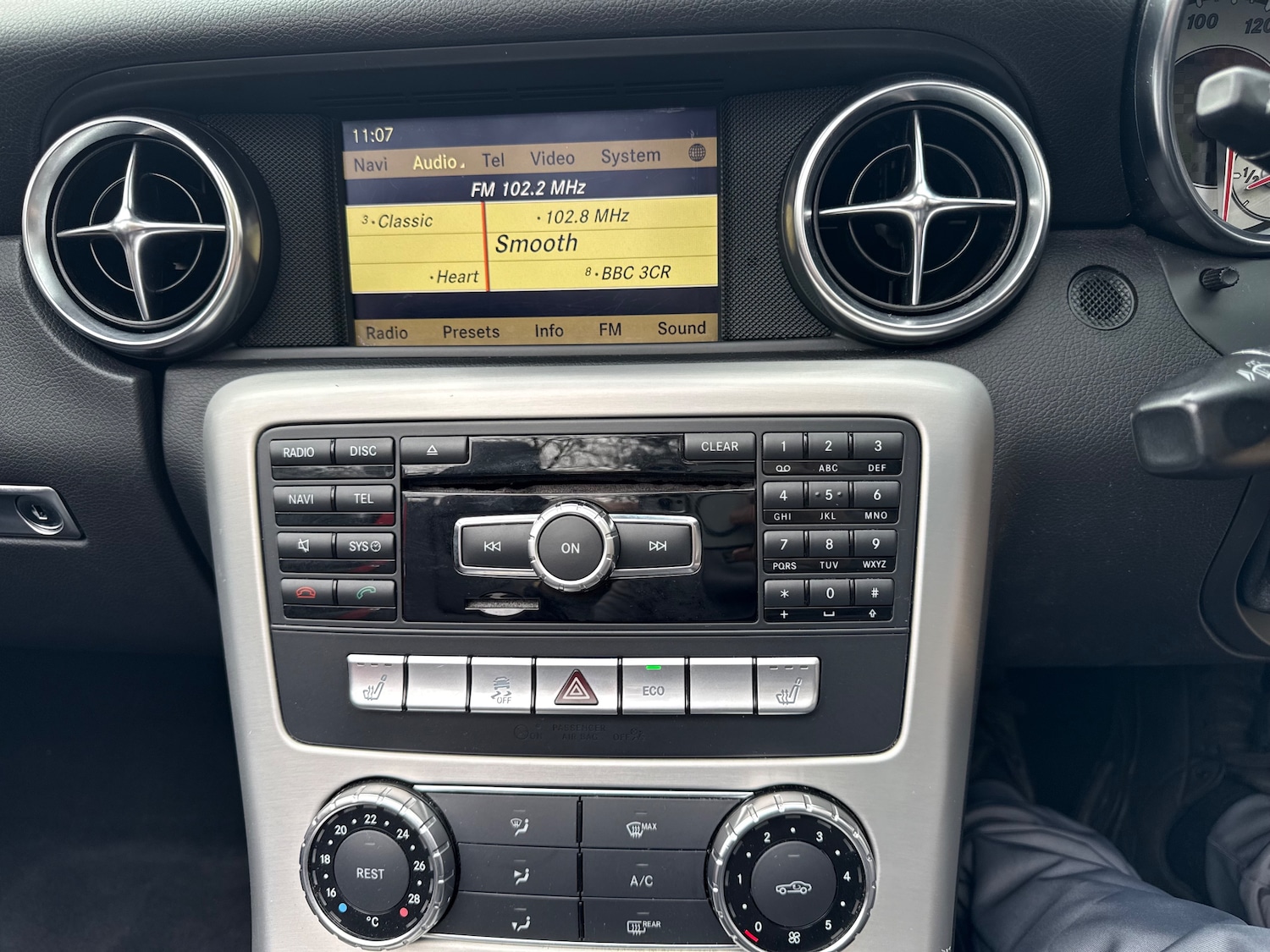 Used Mercedes-Benz SLK 2011 for sale - 78134831: Photo 46