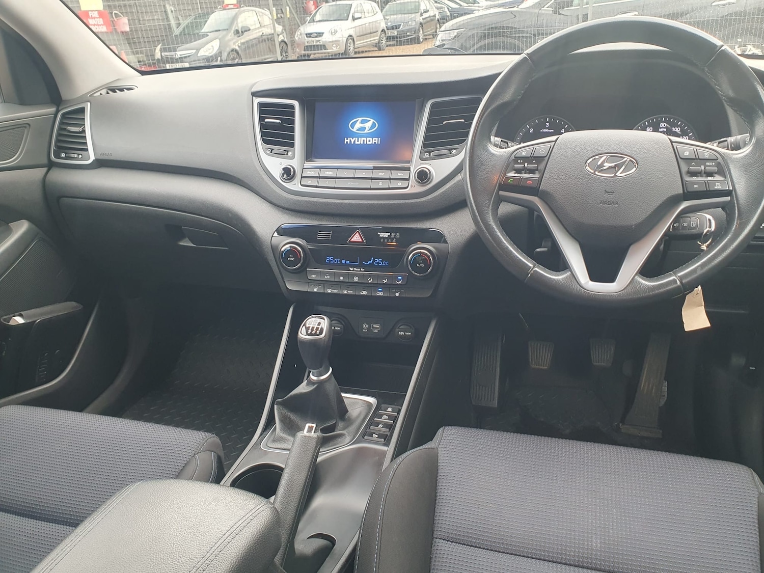 Used Hyundai TUCSON 2015 for sale - 77211714: Photo 23