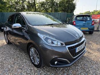 Used Peugeot 208 2018 for sale - 79427904: Photo
