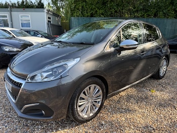 Used Peugeot 208 2018 for sale - 79427904: Photo