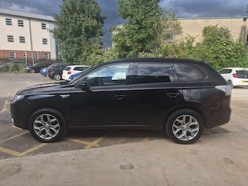 Used Mitsubishi Outlander 2015 for sale - 78965871: Photo