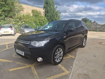 Used Mitsubishi Outlander 2015 for sale - 78965871: Photo