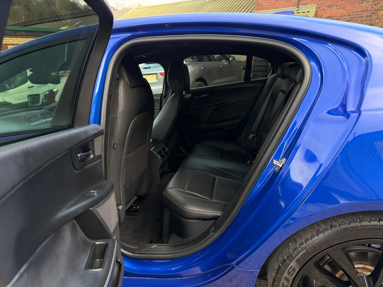 Used Jaguar XE 2019 for sale - 78171078: Photo 19