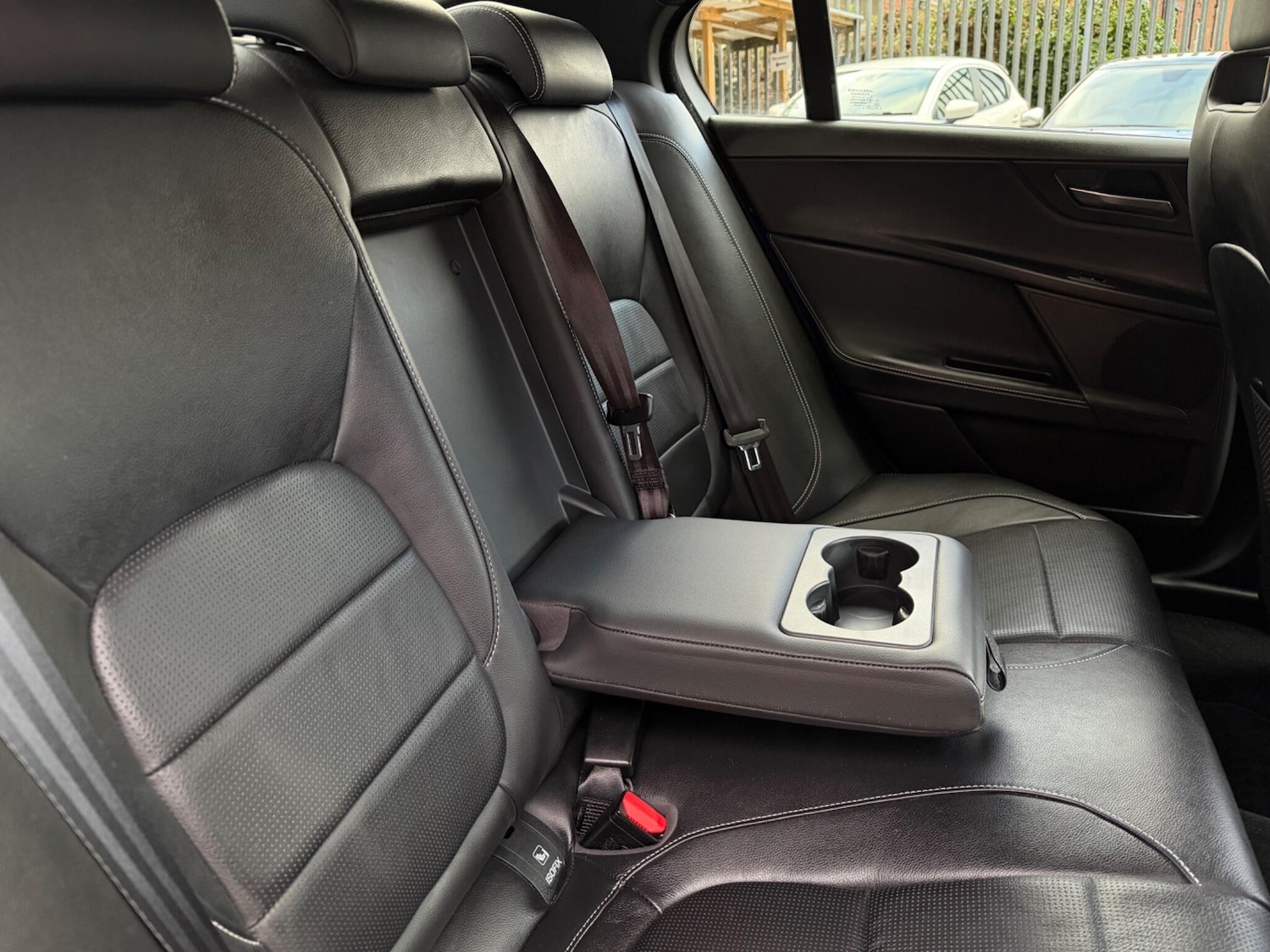 Used Jaguar XE 2019 for sale - 78171078: Photo 20