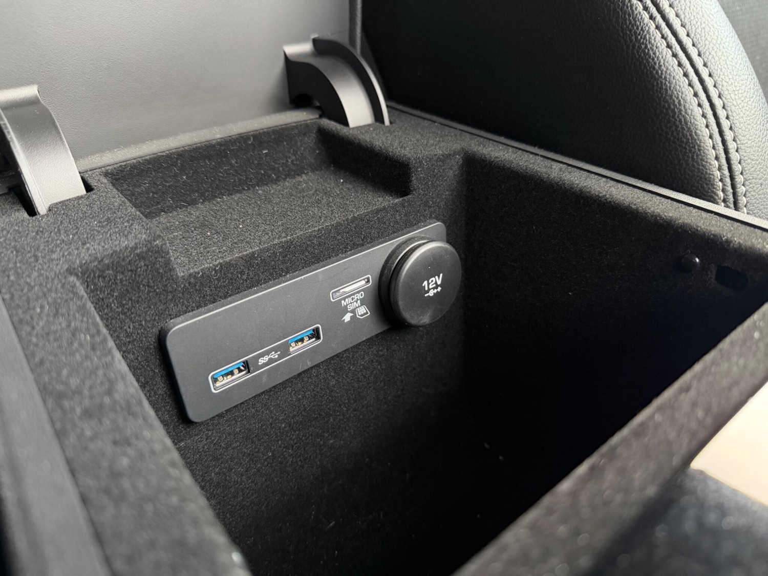 Used Jaguar XE 2019 for sale - 78171078: Photo 25