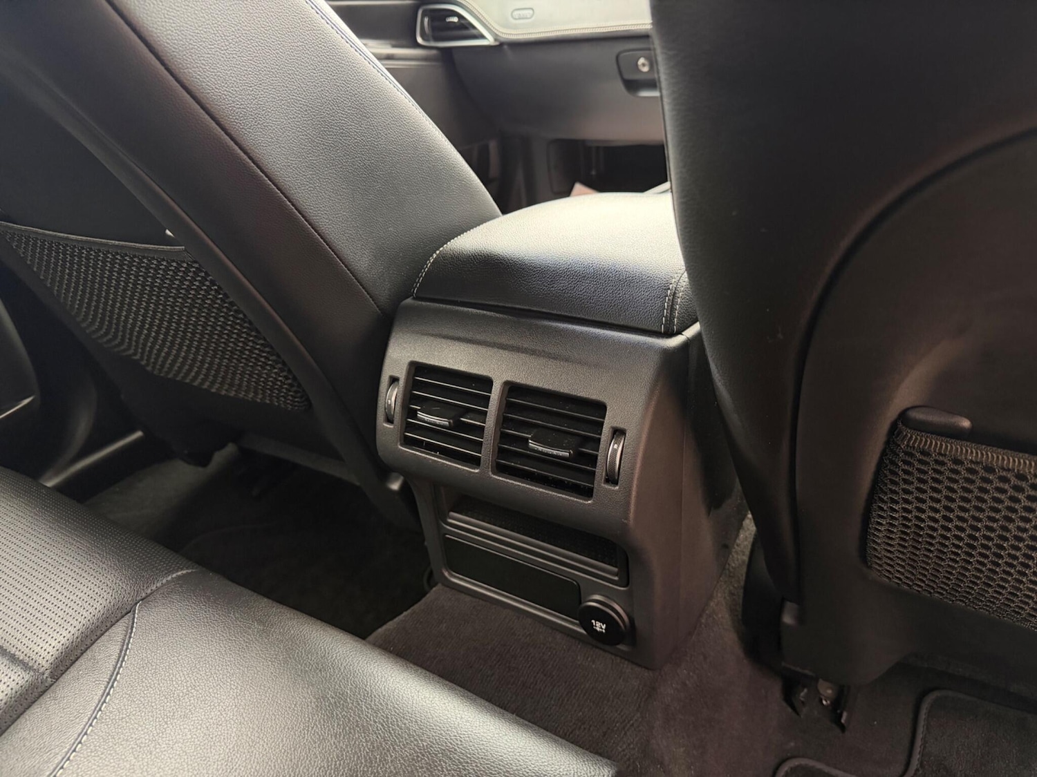 Used Jaguar XE 2019 for sale - 78171078: Photo 26