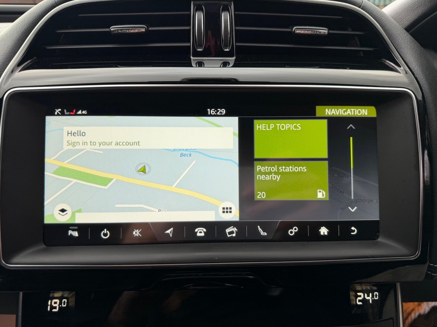 Used Jaguar XE 2019 for sale - 78171078: Photo 41