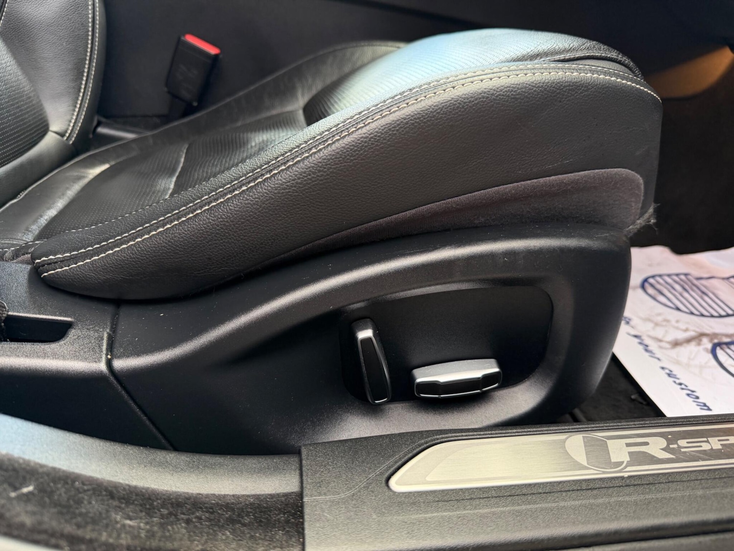 Used Jaguar XE 2019 for sale - 78171078: Photo 51