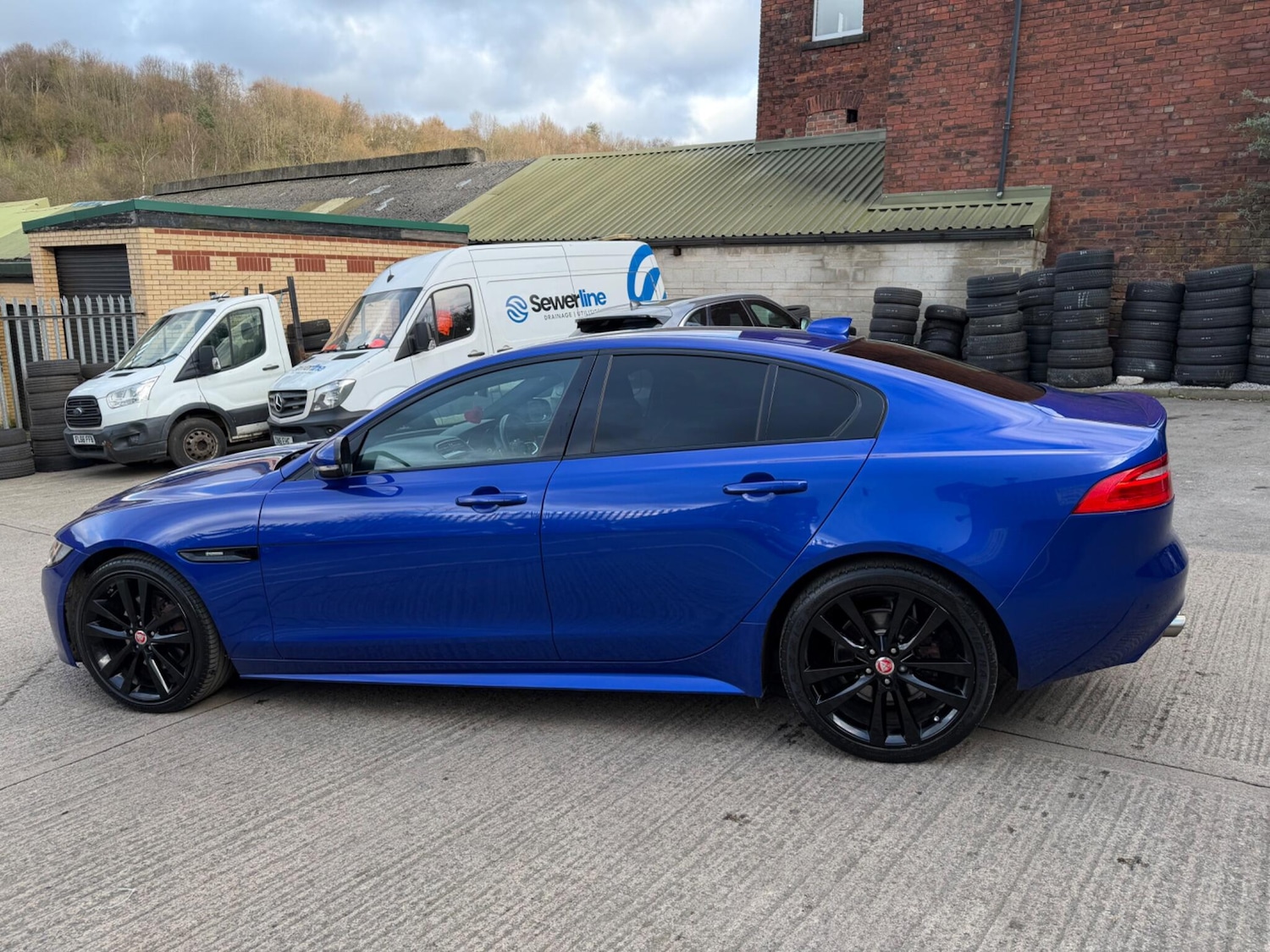 Used Jaguar XE 2019 for sale - 78171078: Photo 9