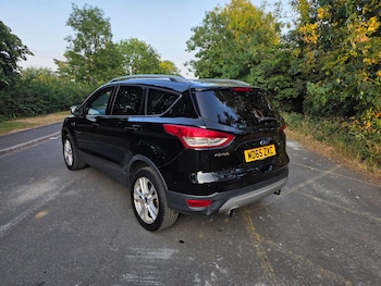 Used Ford Kuga 2015 for sale - 79292677: Photo