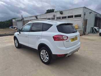 Used Ford Kuga 2010 for sale - 79026162: Photo
