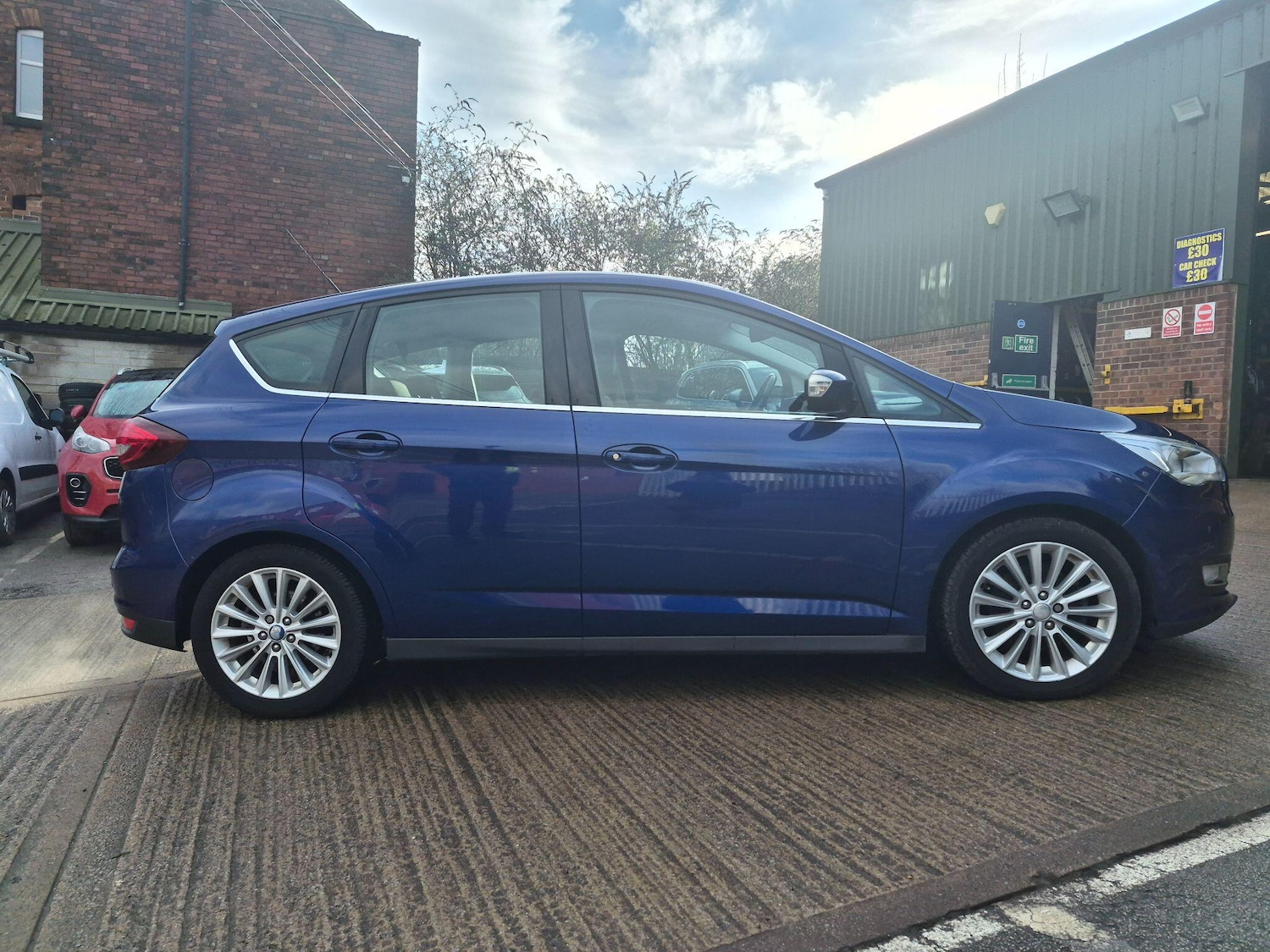 Used Ford C-Max 2015 for sale - 78170110: Photo 20