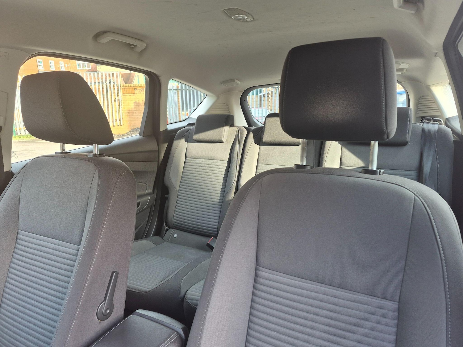 Used Ford C-Max 2015 for sale - 78170110: Photo 39