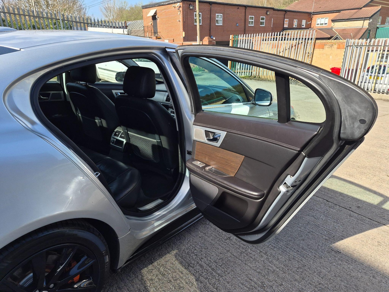 Used Jaguar XF 2012 for sale - 78170378: Photo 31