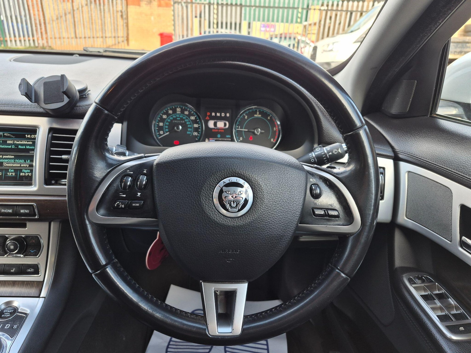 Used Jaguar XF 2012 for sale - 78170378: Photo 44