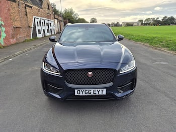 Used Jaguar F-Pace 2016 for sale - 79774519: Photo