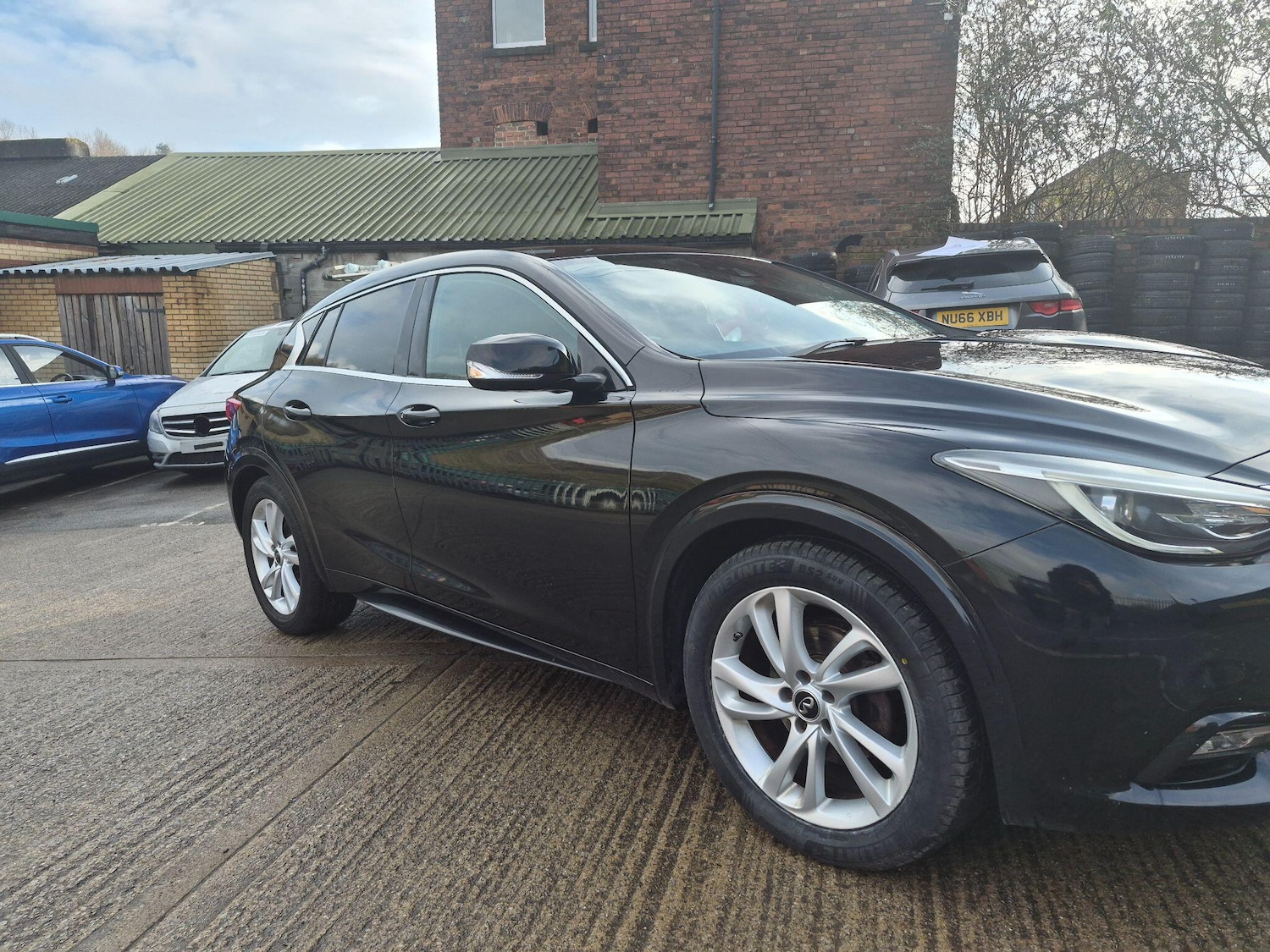 Used Infiniti Q30 2017 for sale - 78170107: Photo 6