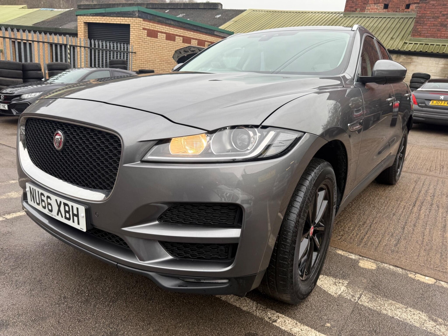 Used Jaguar F-Pace 2016 for sale - 78171201: Photo 1