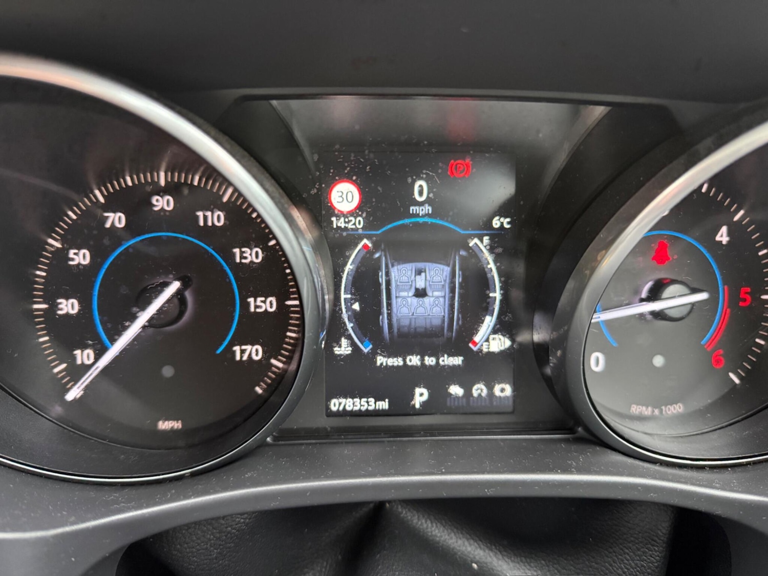 Used Jaguar F-Pace 2016 for sale - 78171201: Photo 38