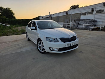 Used Skoda Octavia 2015 for sale - 79012736: Photo