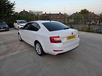 Used Skoda Octavia 2015 for sale - 79012736: Photo