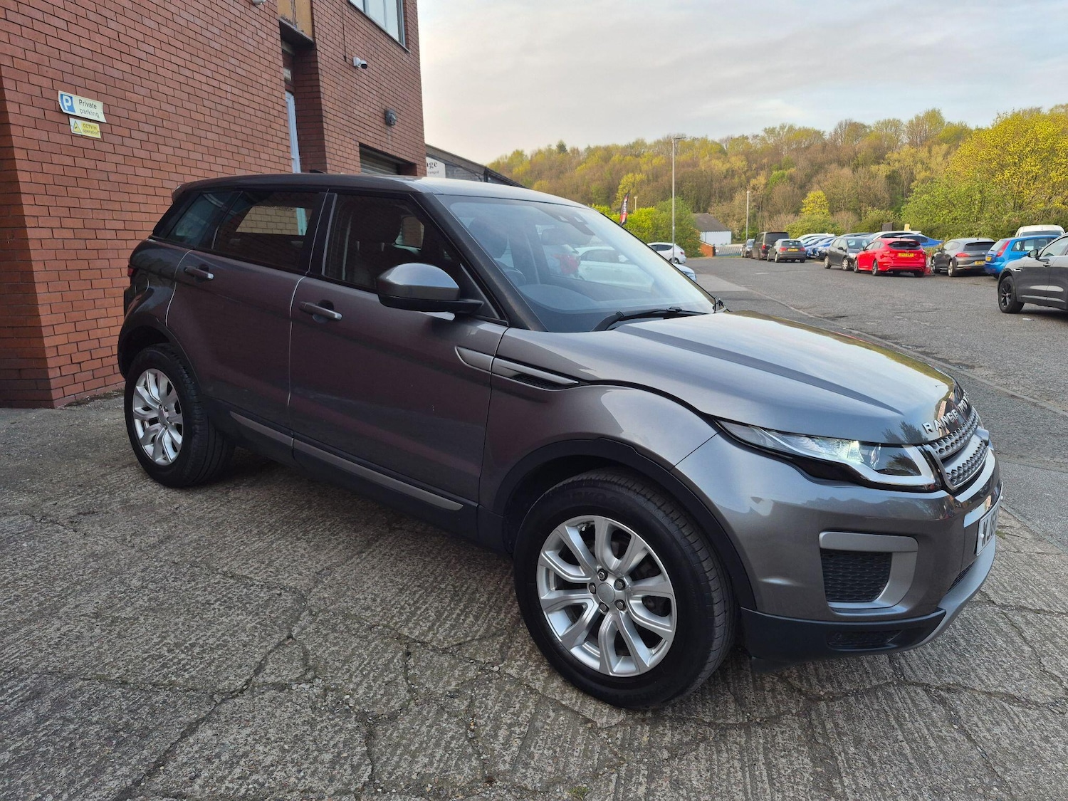 Used Land Rover Range Rover Evoque 2016 for sale - 78171471: Photo 2