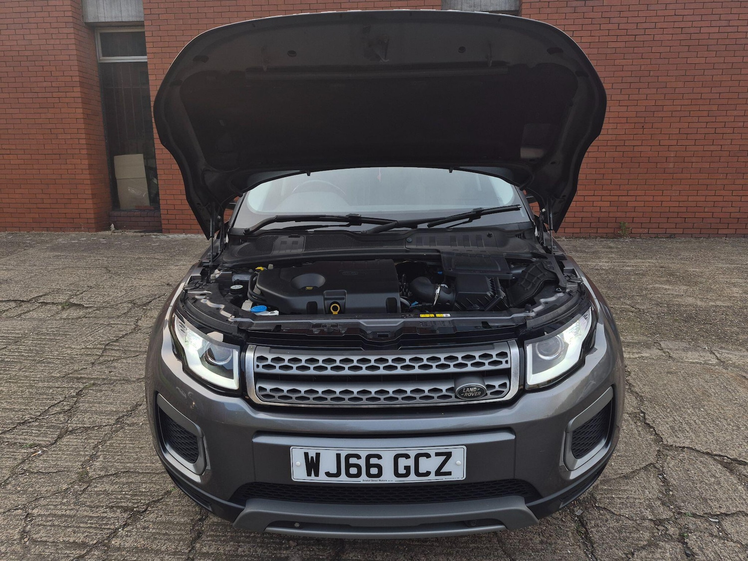 Used Land Rover Range Rover Evoque 2016 for sale - 78171471: Photo 4
