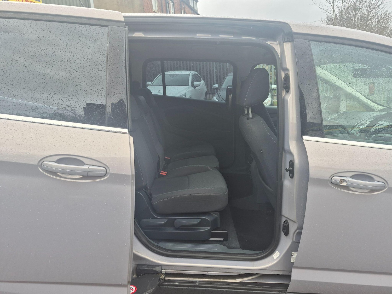 Used Ford Grand C-Max 2013 for sale - 78156770: Photo 25